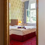 Hotel Erbprinzenpalais 3*