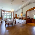 Erbprinzenpalais Hotel 3*