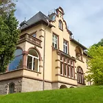 Hotel Erbprinzenpalais 3*