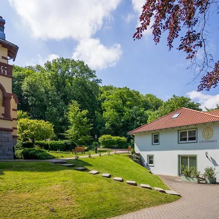 埃尔普林兹宫殿酒店