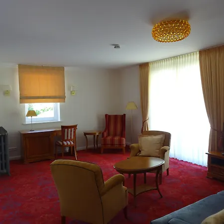 埃尔普林兹宫殿酒店 酒店 3*