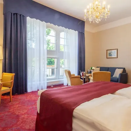 Erbprinzenpalais Hotell 3*