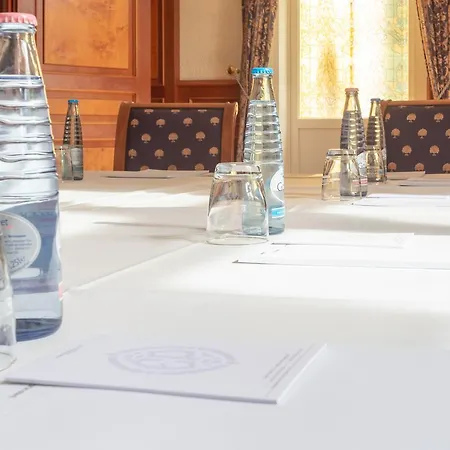 Erbprinzenpalais Szálloda 3*