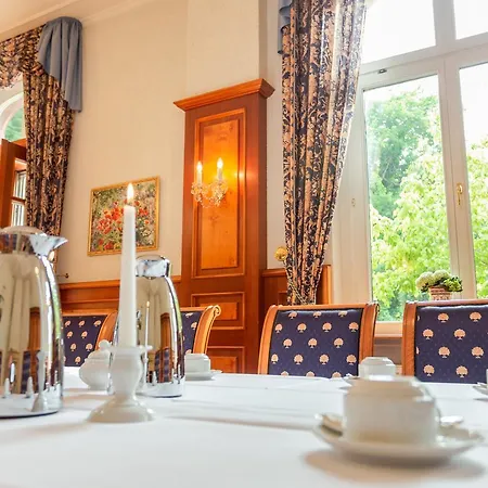 Erbprinzenpalais Hotell 3*