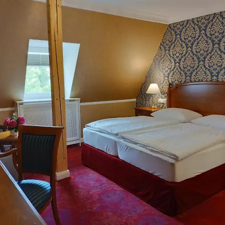 埃尔普林兹宫殿酒店 酒店 韦尼格罗德